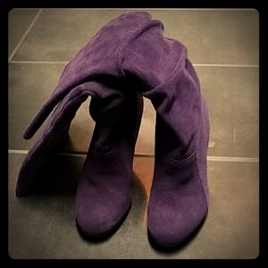 Jessica Simpson Plum suede boots size 6